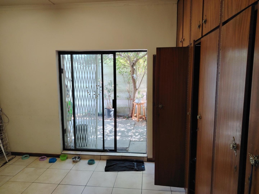 To Let 4 Bedroom Property for Rent in Chrismar Western Cape